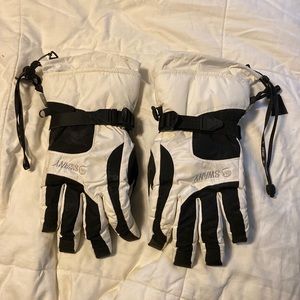 Ski gloves